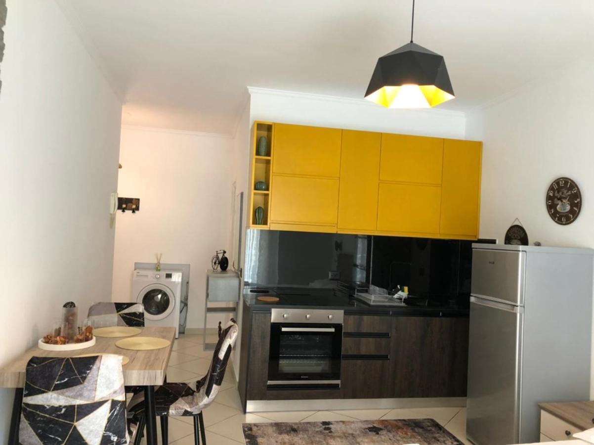 Sunset Apartments Lungomare Vlorë 외부 사진