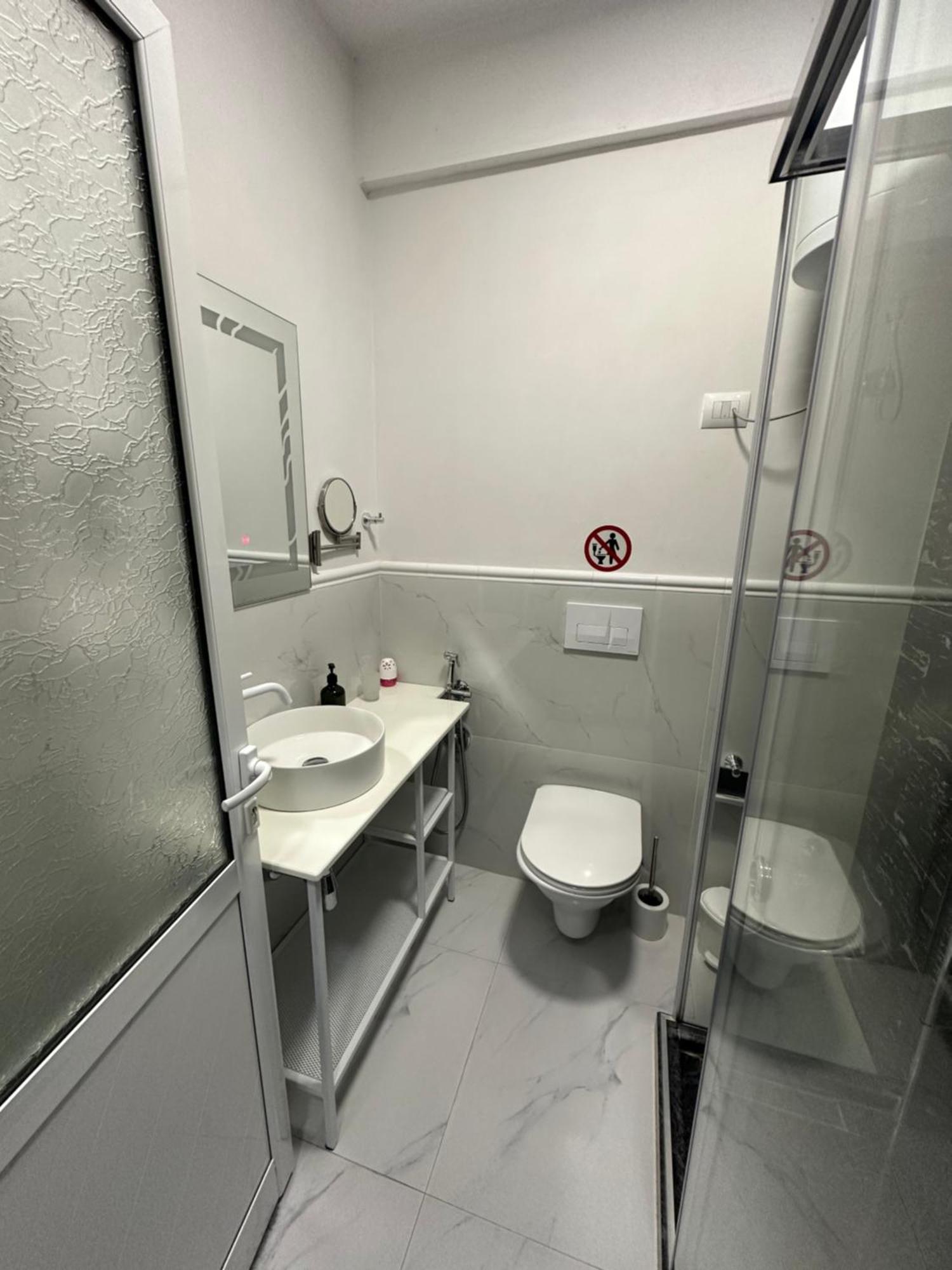 Sunset Apartments Lungomare Vlorë 외부 사진