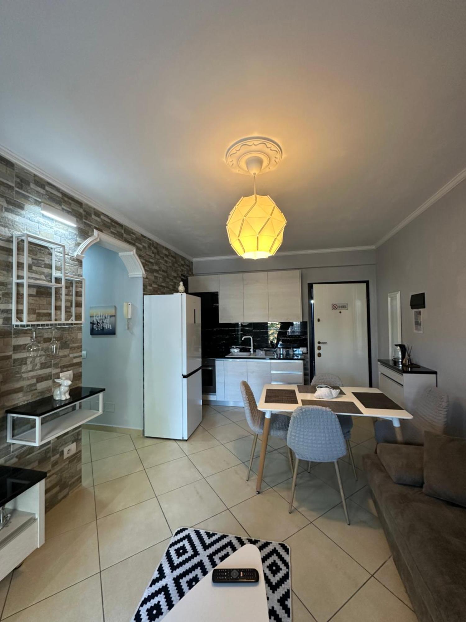 Sunset Apartments Lungomare Vlorë 외부 사진